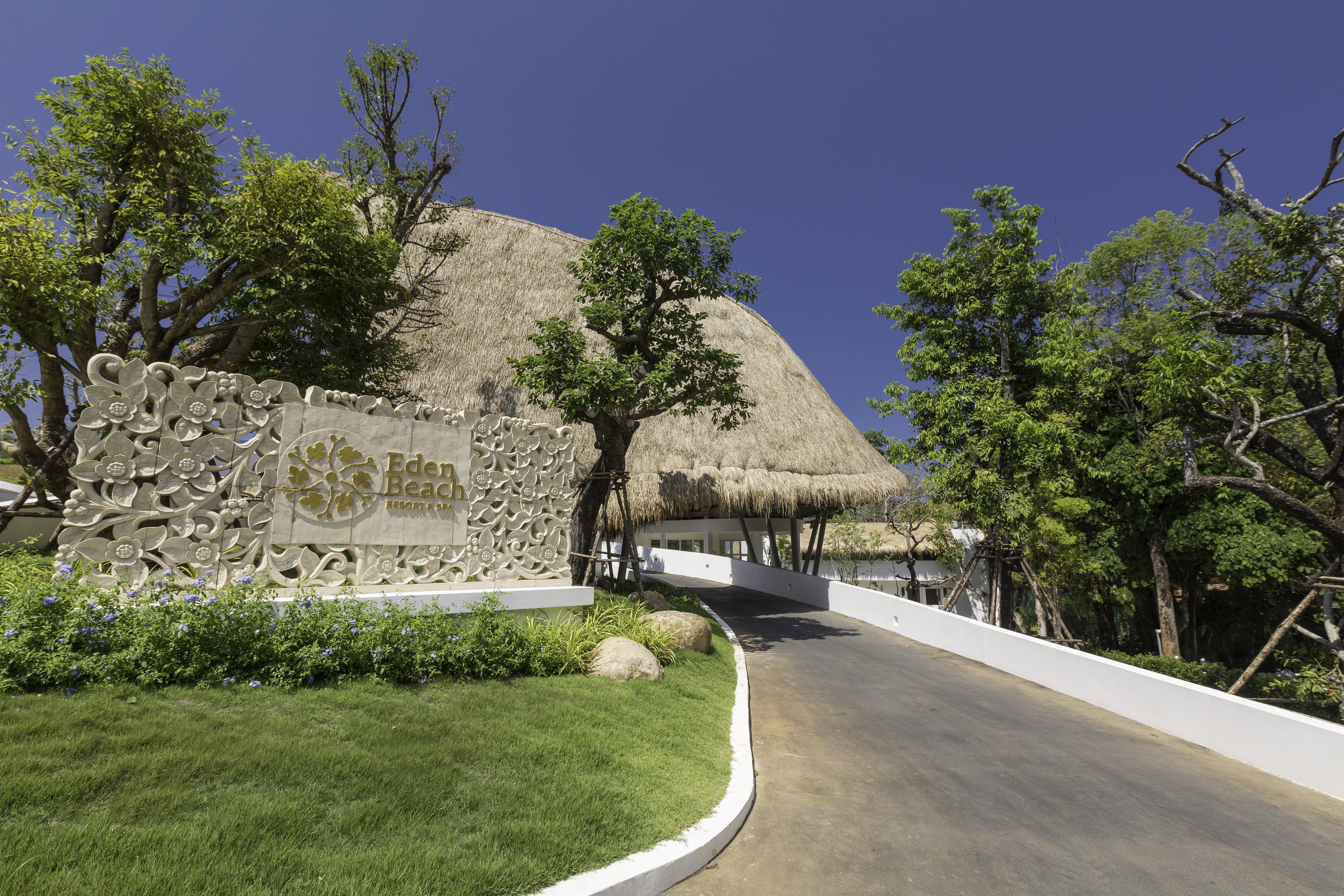 Eden Beach Khaolak Resort And Spa A Lopesan Collection Hotel - Sha Extra Plus Khao Lak Exterior photo Entrance