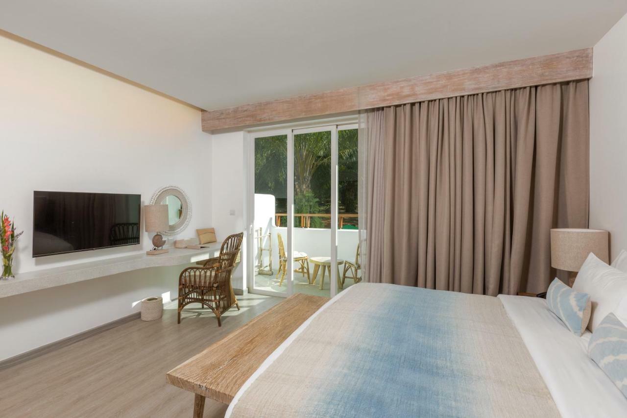 Eden Beach Khaolak Resort And Spa A Lopesan Collection Hotel - Sha Extra Plus Khao Lak Exterior photo Deluxe room