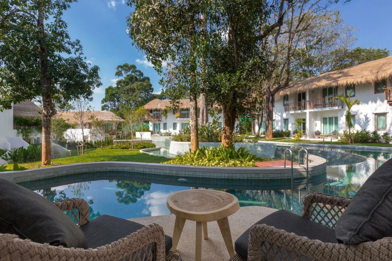 Eden Beach Khaolak Resort And Spa A Lopesan Collection Hotel - Sha Extra Plus Khao Lak Exterior photo The Village Pool