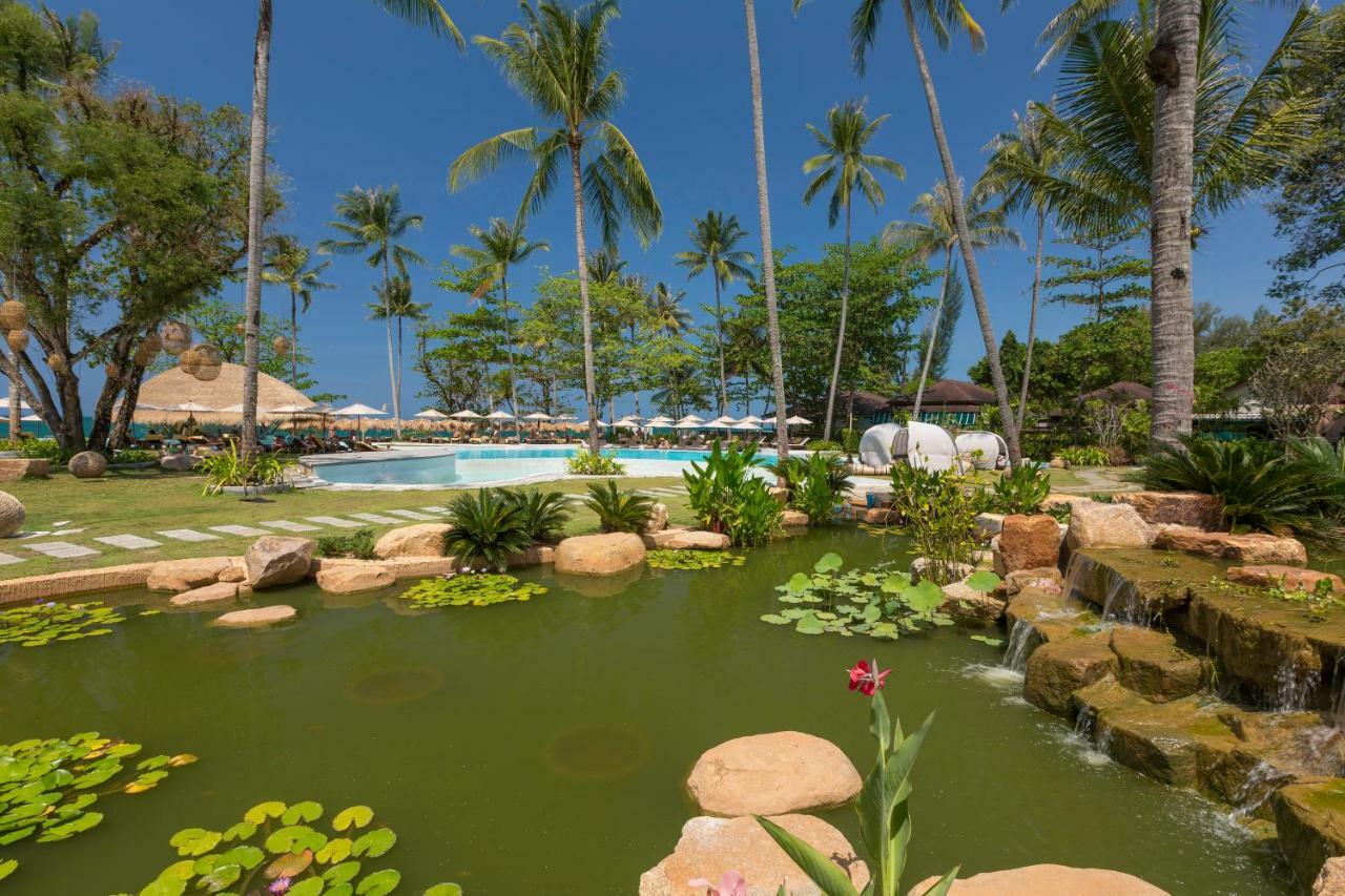 Eden Beach Khaolak Resort And Spa A Lopesan Collection Hotel - Sha Extra Plus Khao Lak Exterior photo The resort's swimming pool